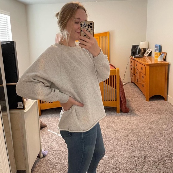 Aerie raw hem crew - Picture 2 of 4